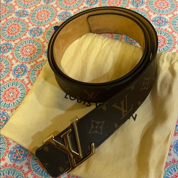 Louis Vuitton - Picture 2 of 2